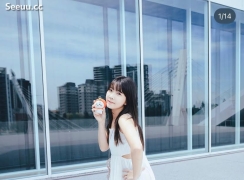 小蘋果 大奶子 ~~~~~~~~~~