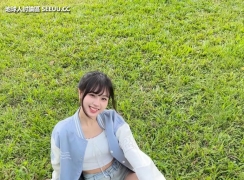 台大學生妹 許芸