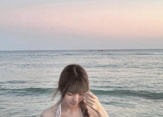 身材瘦瘦的, 卻有一對巨乳
