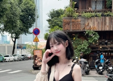 馬來西亞正妹 佳佳 身材真好 ~~~~~~~~~~