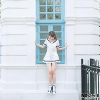 Lilian Kan 水手服誘惑