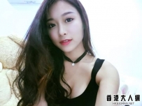 Stella Chen 晴晴 的事業線