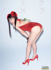 「合法蘿莉巨乳」長澤茉里奈再度活躍登封面全裸上陣______